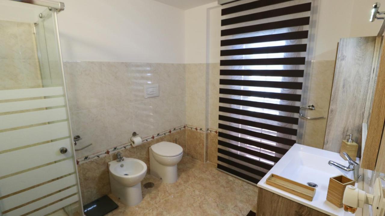 Zen Home Syracuse Luaran gambar